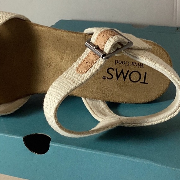 Womens Audrey Natural Metallic Wedge Sandal - Picture 10 of 10